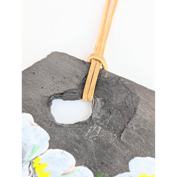 Large Hand-Painted Gray Slate Wall Hanging Art White Dogwood Flowers Rustic Boho - Picture 9 of 10
